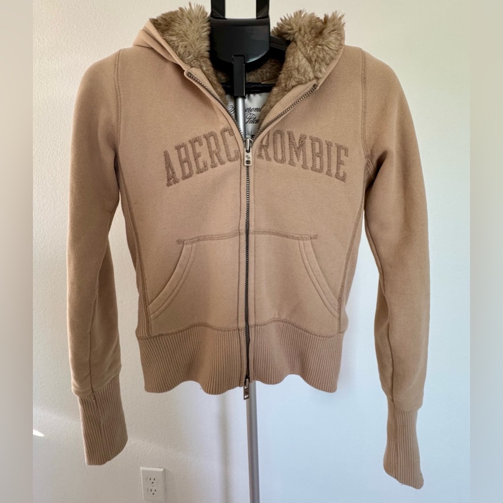 Abercrombie & Fitch Beige Fleece Jacket